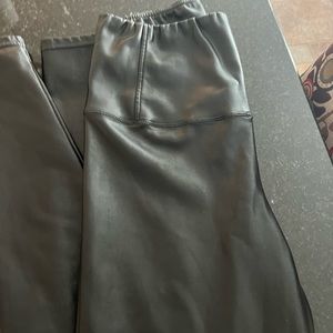 Wilfred Free Daria Pant